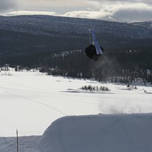 frontflip. Foto: Jocke. &Aring;kare: Dennis Berggren.