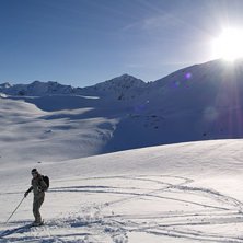 Vacker dag med nysn&ouml;.. Foto: Gustaf Johansson. &Aring;kare: Johan Ekbladh.