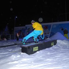 Richie pressar lite s&auml;songens f&ouml;rsta dag. Foto: Jens Billing. &Aring;kare: Richard Fr&ouml;jdendahl.