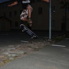 Popshuvit &ouml;ver ett gap. . Foto: Roberto Alvarez. &Aring;kare: Anders Gr&auml;nnsj&ouml;.