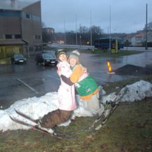 Jag och maxi &auml;lskar varandra. &amp;lt;3&amp;lt;3&. Foto: joakim croy. &Aring;kare: maxi (morfarf) och hjalle.