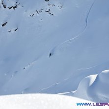 Foto: Marc Tomkinson www.lespace.com. &Aring;kare: Andre Israel www.freshtracks.ch.