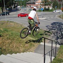trapp dubbling  f&ouml;r f&ouml;rsta g&aring;ngen . Foto: anton mathisson. &Aring;kare: johan rasmussen.