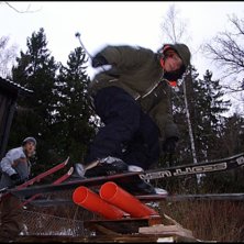 jonisen n&aring;gra veckor innan han br&ouml;t kn&auml;t. Foto: Nicke Jacobsson. &Aring;kare: Jonas Wall.