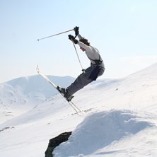 &Aring;kare: Markus Fransson.