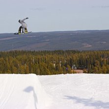 Svarta linjen. Foto: Rasmus Leandersson. &Aring;kare: Joel Olovsson.