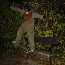 Hopp upp och hopp ner!;). Foto: Kj. &Aring;kare: Jag (Anna).