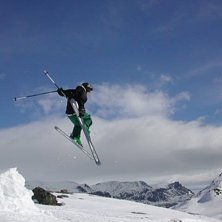 Togs i P&aring;skveckan v16 2004. Foto: Mattias Petersson. &Aring;kare: Oskar Leghammar.