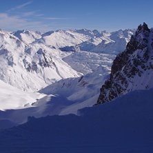 Enderbar skidtur i Z&uuml;rs och Lech.. Foto: Peter Valvassori.
