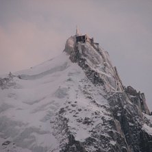 Bakis och j&auml;vlig, men det var nice ljus p&aring; Aigui. Foto: Jesper N&auml;svall.