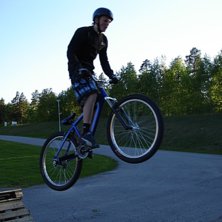 WEEEI :D. Foto: Viktor boklund. &Aring;kare: kristoffer kr&aring;ng.