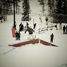 Hoppas verkligen att jag laddar f&ouml;r en fs switchu. Foto: Nicke Jacobsson. &Aring;kare: Jacob Hyllengren Larsson.