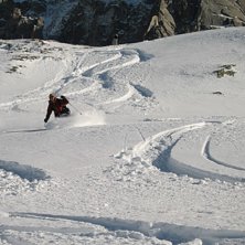 Lagom sjukt djupt med puder i slutet av Glacier Ro. Foto: M&aring;ns Ornstein. &Aring;kare: Eja Robertsson.
