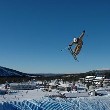 det g&auml;ller att n&aring; ibland!. Foto: Daniel R&ouml;nnb&auml;ck. &Aring;kare: sante.
