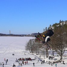 korksruvar i flottsbros &amp;quot;dreampark&amp;qu. Foto: Sebastian Wincrantz. &Aring;kare: Niklas Dahlin.