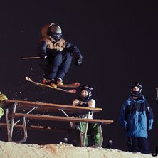 Hela Young Gunz-teamet p&aring; plats under skidtestarh. Foto: Johan Carlsson. &Aring;kare: M&aring;ns Bertz W&aring;gstr&ouml;m, Johan Niemi, Andr&eacute; Jonsson och Alexander Jonsson.
