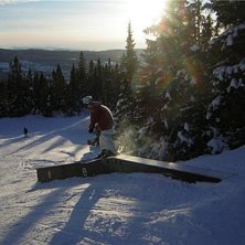 raaaaaaaaaail. Foto: Marcus L&ouml;fvenberg. &Aring;kare: Mattias L&ouml;fvenberg.