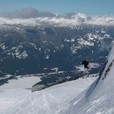 Emil o klippan i Whistler Bowl. Foto: Louise Ryd&eacute;n. &Aring;kare: Emil Engman.