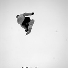 Sn&ouml; p&aring; dundret. G&auml;lka warriors killarna visar l. Foto: Timmy Kristoffersson. &Aring;kare: Johan Lahti.