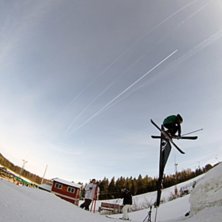 femhundrafyrtio graders framl&auml;nges rotation med h. Foto: Alexander Runhelen. &Aring;kare: Anton Villberg.