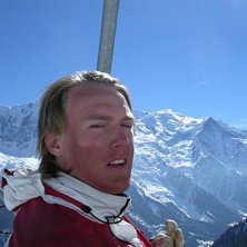 Mest f&ouml;r br&auml;nnans skull.. Foto: Viktor. &Aring;kare: Oscar.