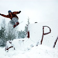 Marcus g&aring;r p&aring; h&ouml;jd. Foto: Tommy Andersson. &Aring;kare: Marcus Nilsson.