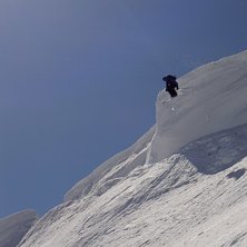 Dangerous Dave laddar p&aring; som fan nerf&ouml;r lillskut. Foto: Emil Albano. &Aring;kare: David Lindgren.