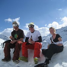 &Aring;kare: fabian, jag, lisa.