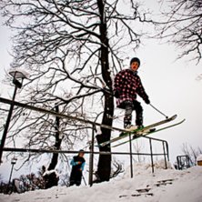 Handrail i Hammarby Sj&ouml;stad. &Aring;kare: Truls Kahlbom.