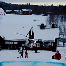 Min f&ouml;rsta back flip. Foto: David Olby-Sk&ouml;ld. &Aring;kare: Kristina Juhlin.