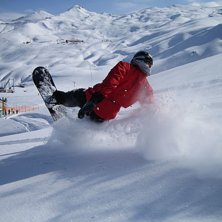 H&auml;r landar jag efter ett hopp med lite obalans, m. Foto: H&aring;kan Laaksonen. &Aring;kare: Anders Laaksonen.