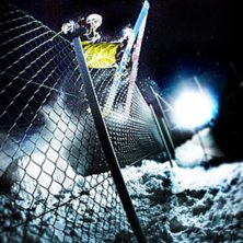 Fri lek i byn!. Foto: Marcus R&ouml;nne. &Aring;kare: William Kristiansson.