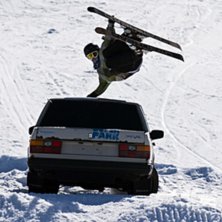 jibbar p&aring; en sevenf&aring;&aring;rty . Foto: Magnus karlsson. &Aring;kare: Daniel Swanbeck.