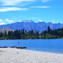 Julafton och den enda sn&ouml; som finns &auml;r l&auml;ngst u. Foto: Anna-Karin Olausson.