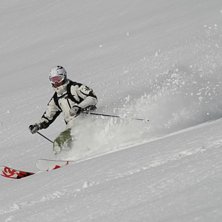 F&ouml;rsta l&ouml;ssn&ouml;dagen f&ouml;r s&auml;songen.. Foto: Felix Grunert. &Aring;kare: Patrik Hammarlund.