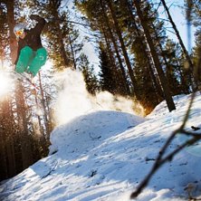 Drog till ett nytt berg f&ouml;r att leta efter sk&ouml;na. Foto: Kristoffer Pettersson. &Aring;kare: Oscar Norlund.