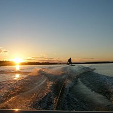 fjol&aring;rets b&auml;sta natt. Foto: Bj&ouml;rn Ahlskog. &Aring;kare: Jonathan Bj&ouml;rkskog.