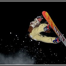 Jag fotar lyfors i bj&ouml;rn&ouml;backen. Foto: Eric Schelin. &Aring;kare: Lyfors.