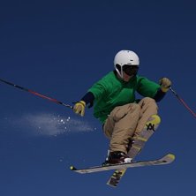 Foto: Peter Hesse. &Aring;kare: Oskar T&ouml;rnblom.