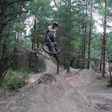flooar lite &ouml;ver ett  skumt hopp  mhh. Foto: fredrik nyman. &Aring;kare: johan rasmussen.