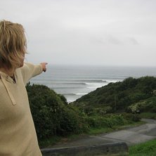 Dawn patrol p&aring; Lafitenia, Baskien. Foto: Carl-Johan Svanstr&ouml;m. &Aring;kare: Jonatan Svensson.