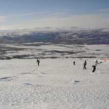 offpist. Foto: Janina Sundqvist. &Aring;kare: Robin Sj&ouml;lund, Heidi Vesterinen, Emma Sandstr&ouml;m,.