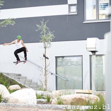 Fler bilder p&aring; min blogg

raazmuuz.blogg.se. Foto: Rasmus Viktorsson. &Aring;kare: Daniel Bergman.