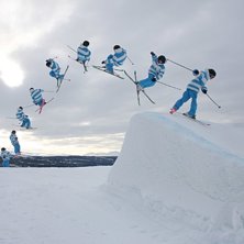 Tror det &auml;r Tj&auml;der. Foto: Petter Persson. &Aring;kare: Jesper Tj&auml;der.
