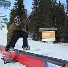 Jag p&aring; ett rail i &Aring;re / Duved. Foto: Erik Sandlin. &Aring;kare: Jag.