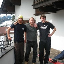 Grabbarna Carlsson &aring;terf&ouml;renade igen. Foto: Birgitta Thodenuis Carlsson. &Aring;kare: Grabbarna Carlsson.