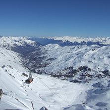 utsikten fr&aring;n Cime de Caron ner mot Val Thorens. Foto: Johanna Hermansson.