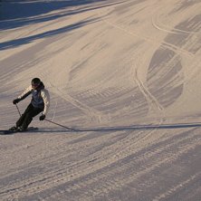 Tr&ouml;tta ben efter ett l&aring;ngt manchester &aring;k i st&ouml;. Foto: Nils Bengtsson. &Aring;kare: Lars Blomqvist.