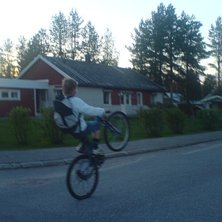 Foto: Ericstenmark (:. &Aring;kare: Bob Johansson.