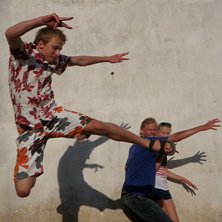 Det sjuka med den h&auml;r bilden &auml;r att den &auml;r tage. Foto: Sj&auml;lvutl&ouml;sare. &Aring;kare: Johanes Pollak.